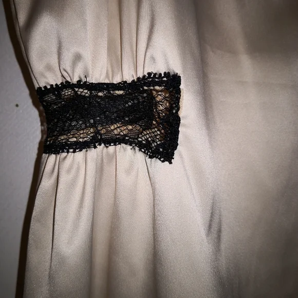 SALE D&G Camisole - Picture 2 of 8